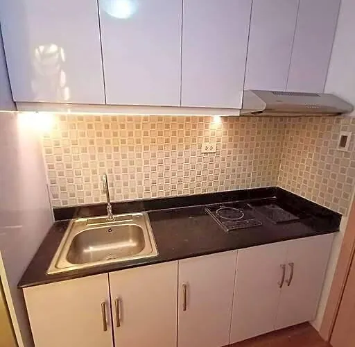 فندق Cozy Unit At Sun Residences 4*
