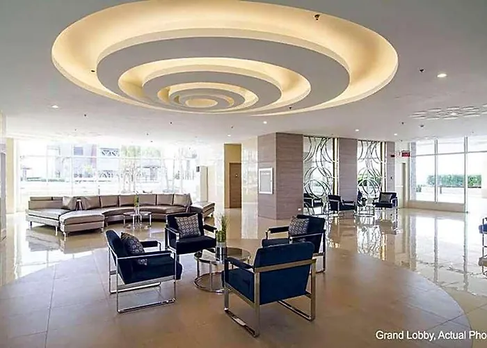 Hotel Cozy Unit At Sun Residences 4*
